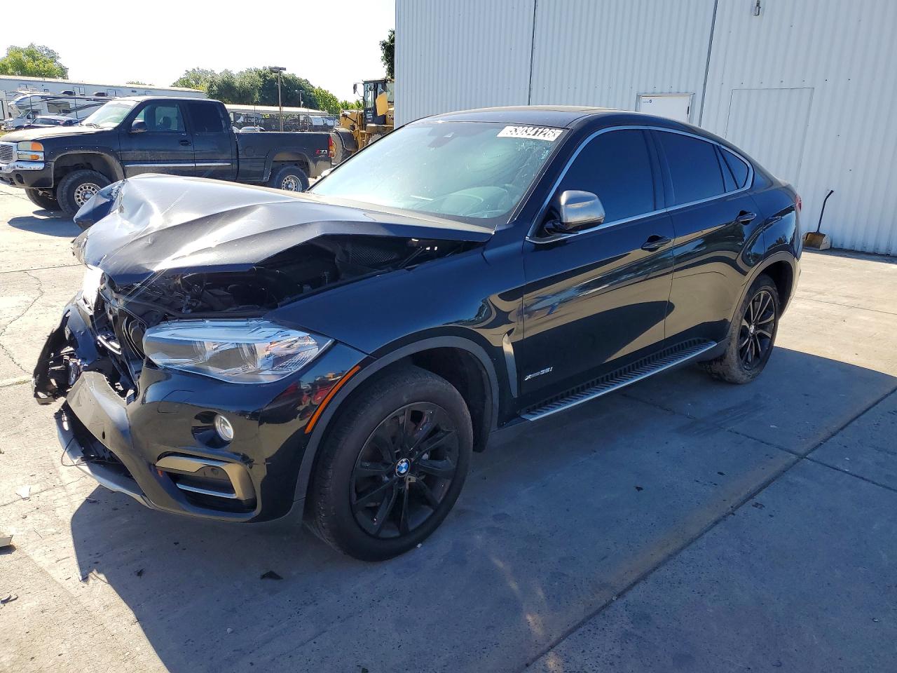 Salvage BMW X Series Image