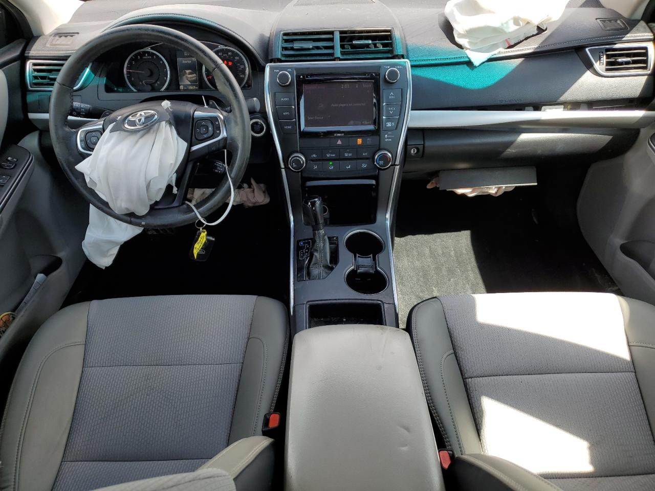 Toyota Camry Xle