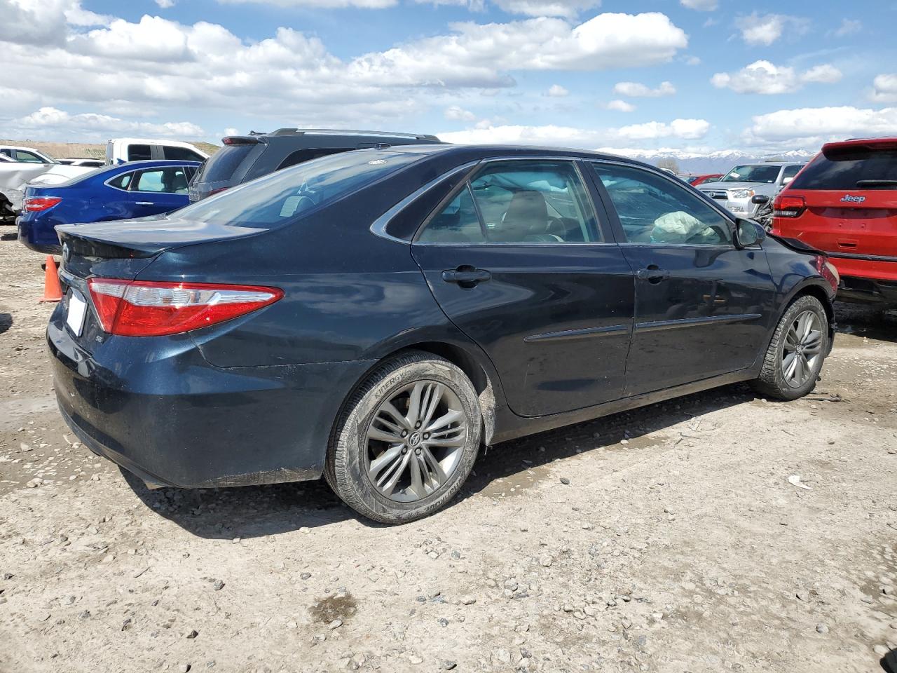 Toyota Camry Xle