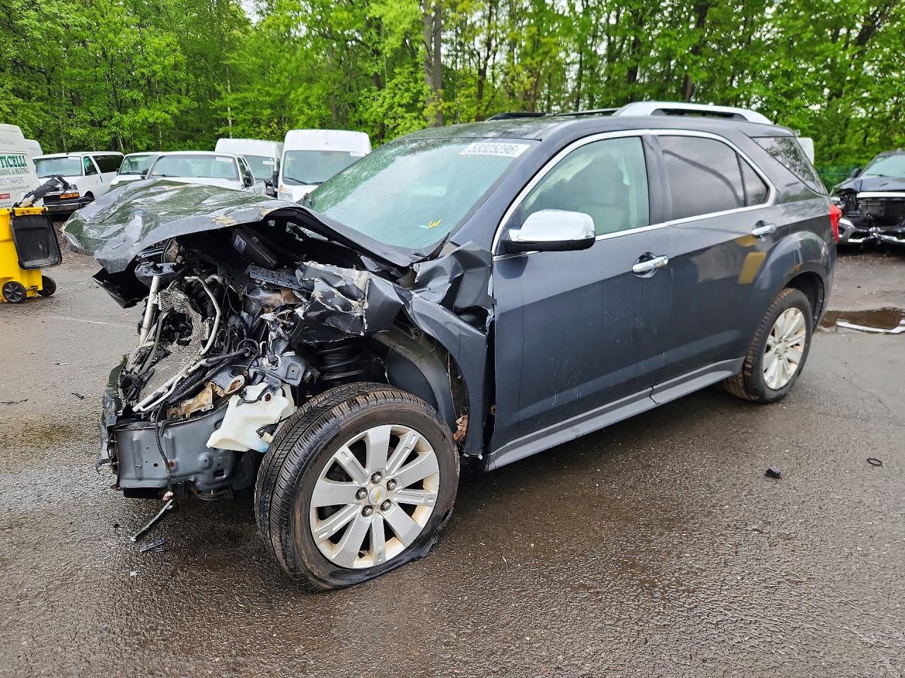 Salvage Chevrolet Equinox Image