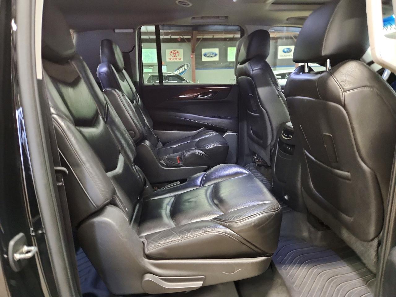 Cadillac Escalade Esv Luxury