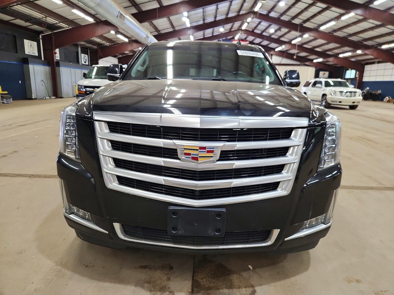 Cadillac Escalade Esv Luxury