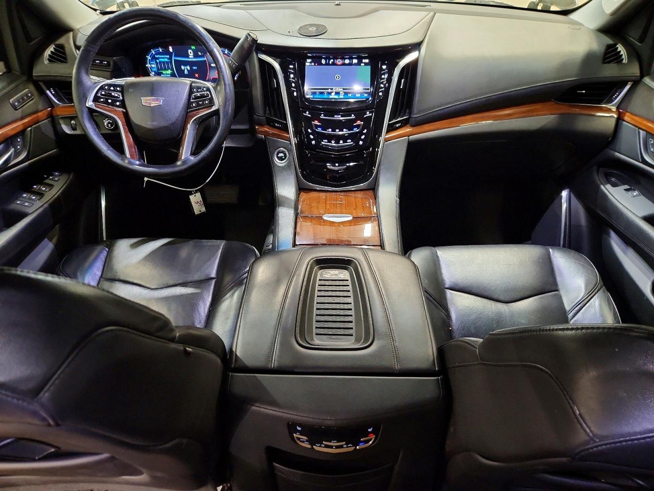 Cadillac Escalade Esv Luxury