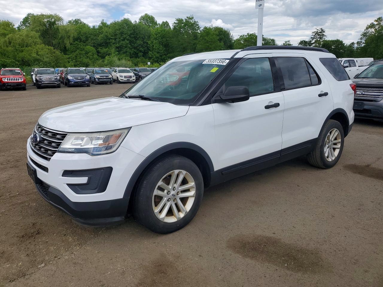 Salvage Ford Explorer Image