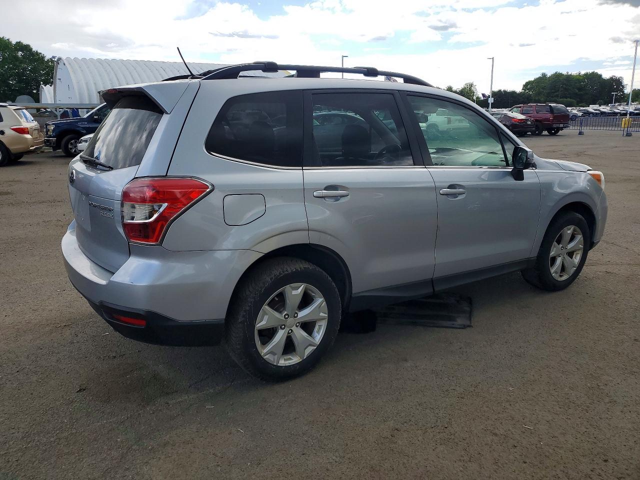 Subaru Forester 2.5i Touring
