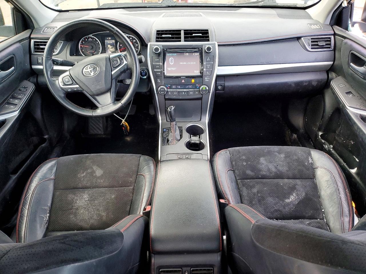 Toyota Camry Xse