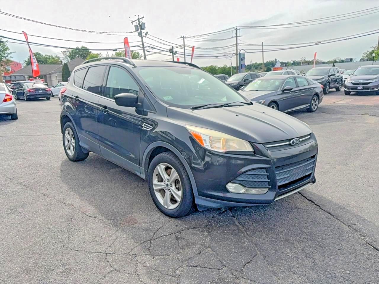 Salvage Ford Escape Image