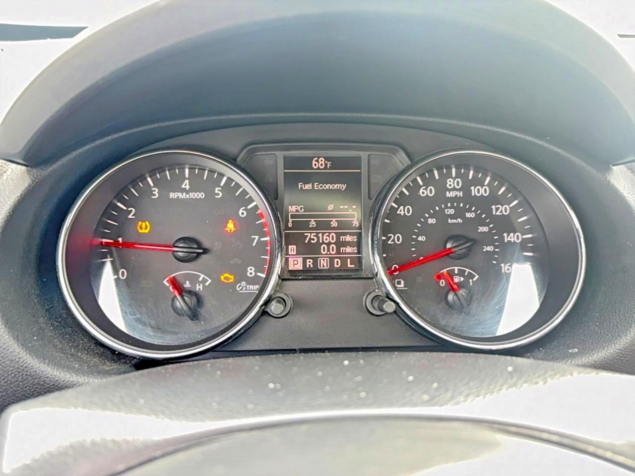 Nissan Rogue S