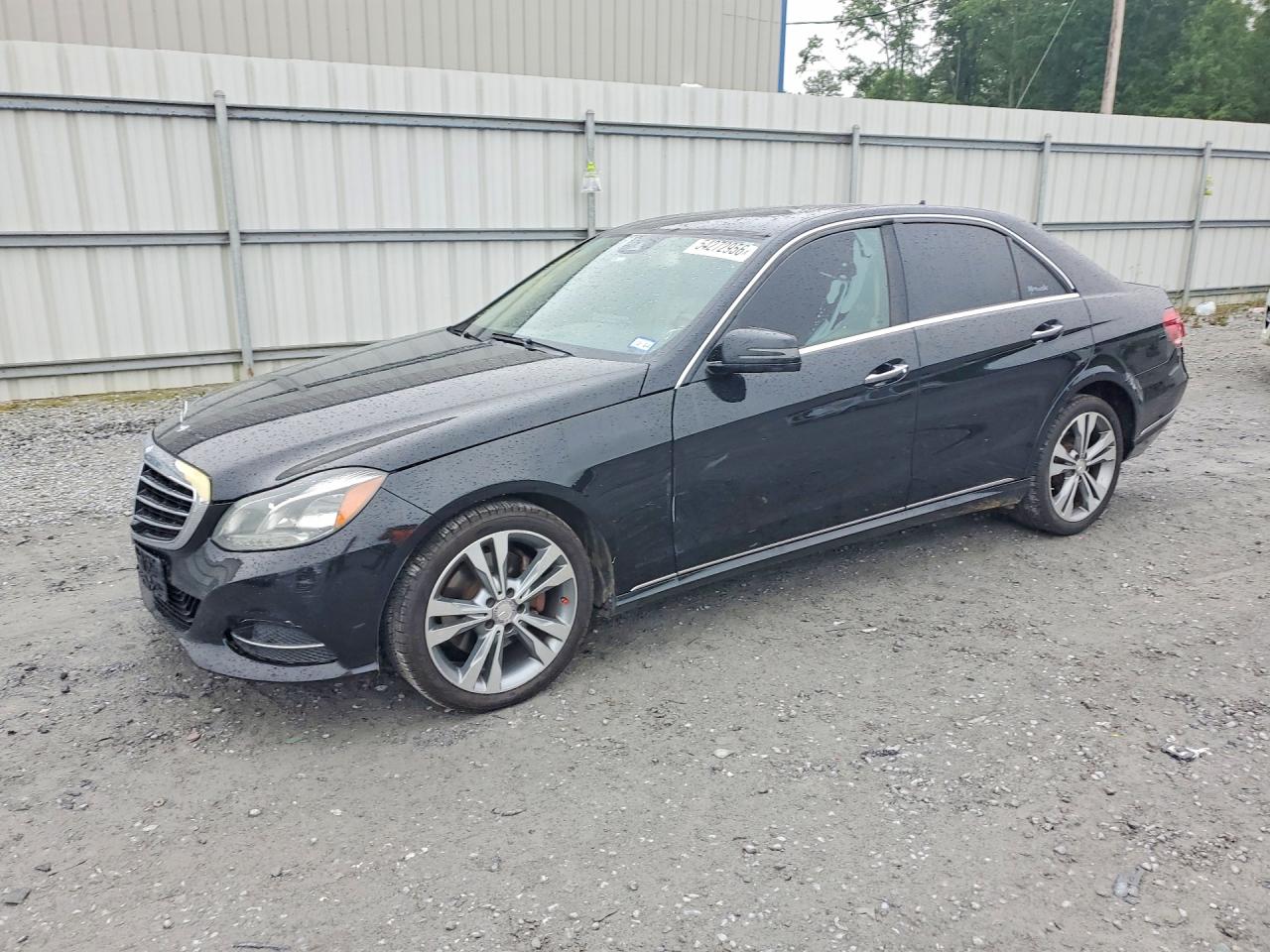 Salvage Mercedes-Benz E-Class Image