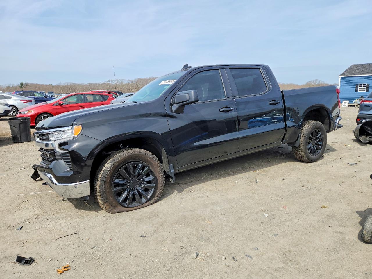 Salvage Chevrolet Silverado Image