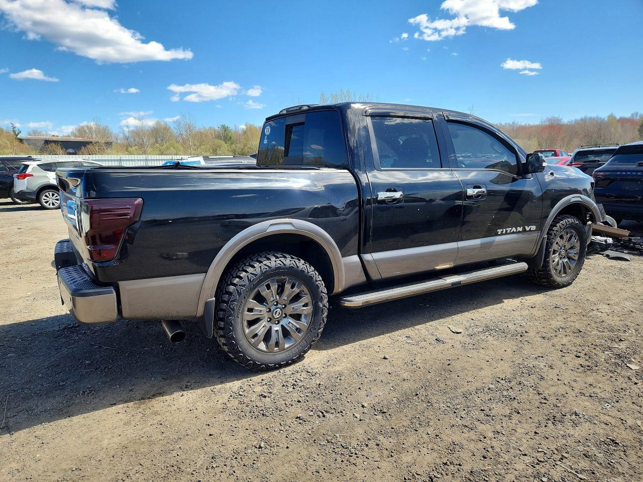 Nissan Titan Platinum Reserve