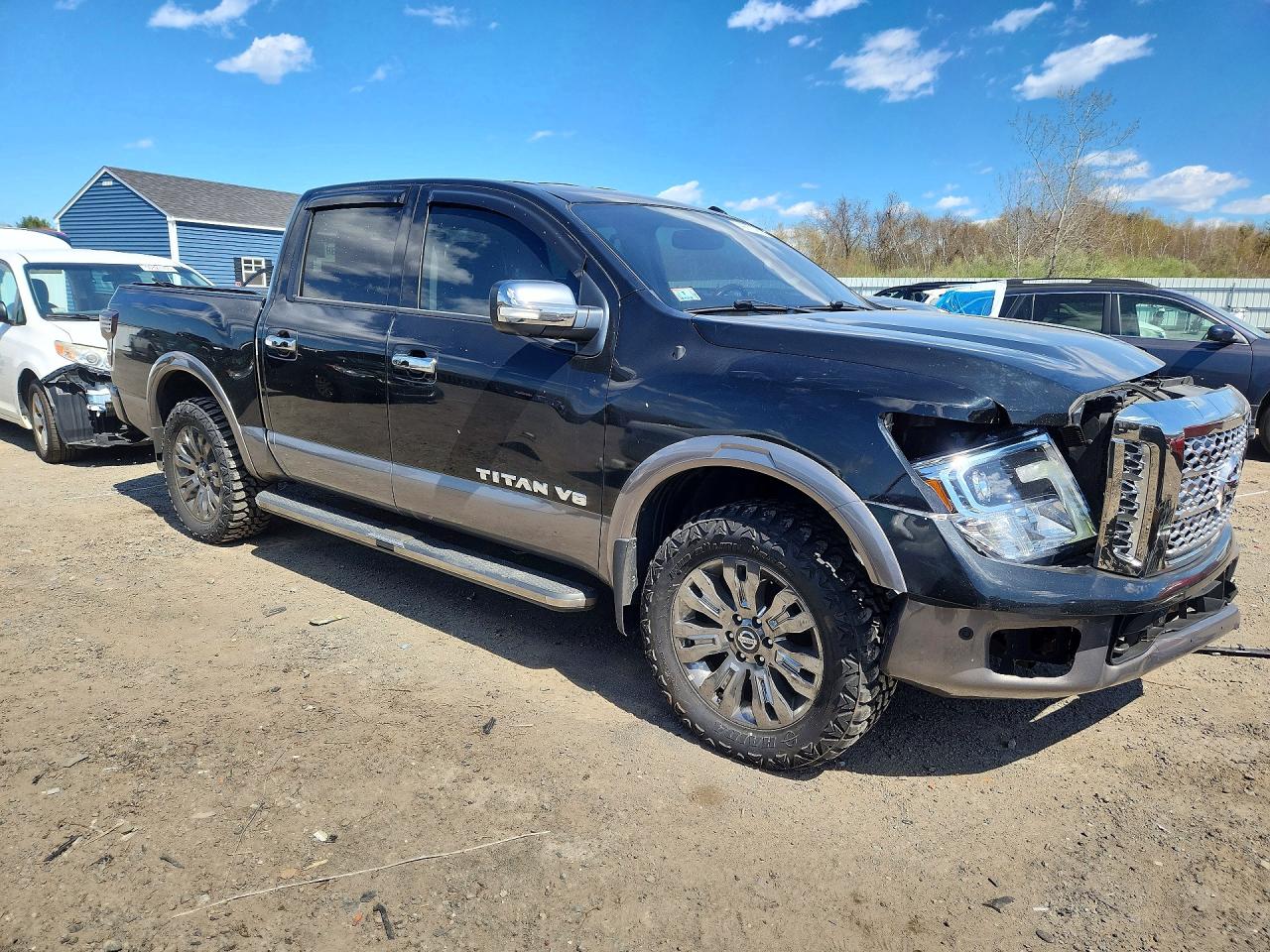 Nissan Titan Platinum Reserve