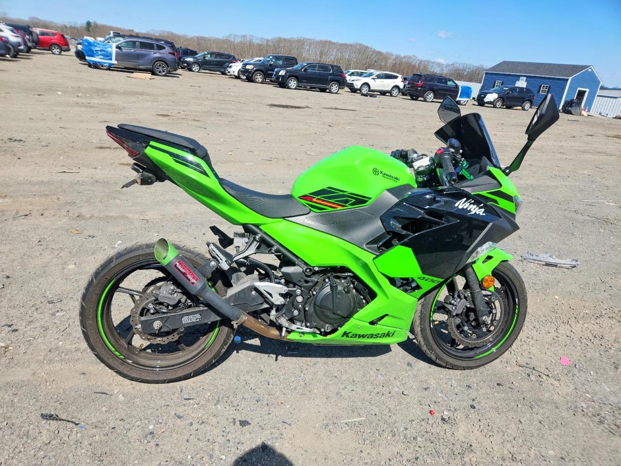 Salvage Kawasaki Ex400 Image