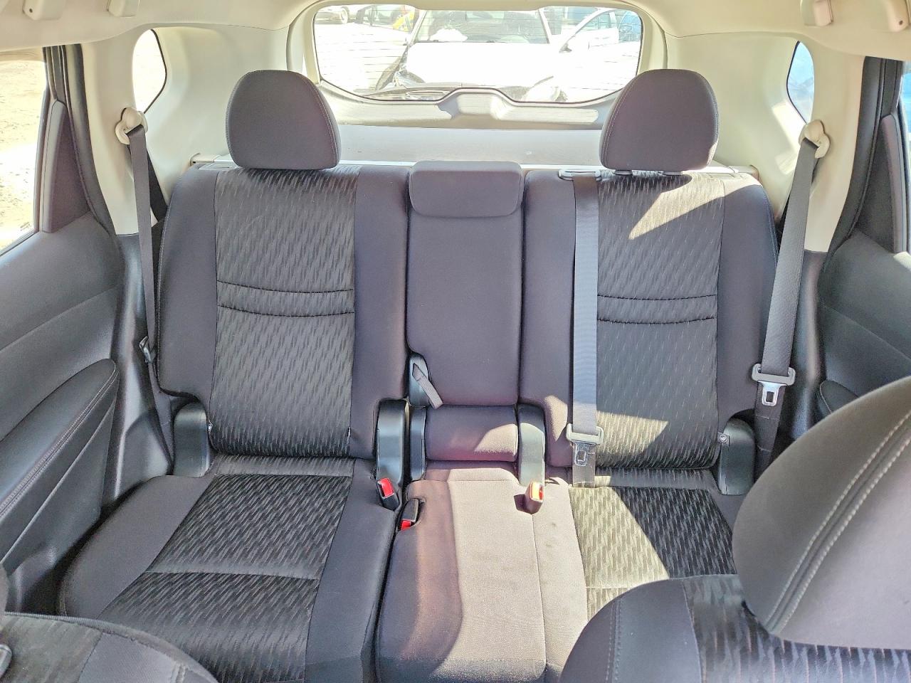 Nissan Rogue Sv