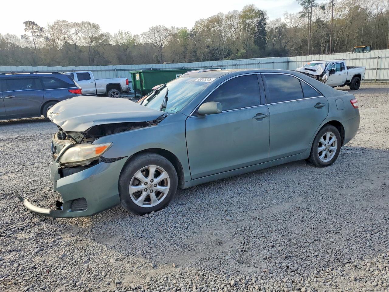 Salvage Toyota Camry Image