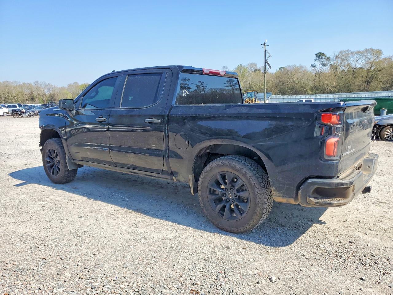Chevrolet Silverado C1500 Custom