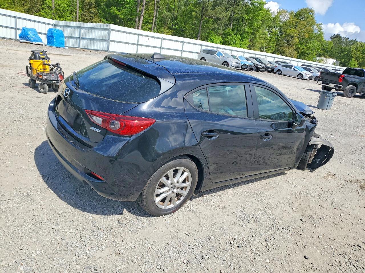 Mazda 3 Sport