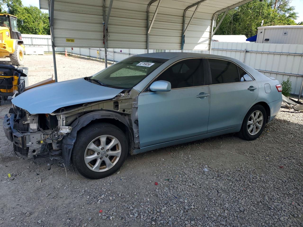 Salvage Toyota Camry Image