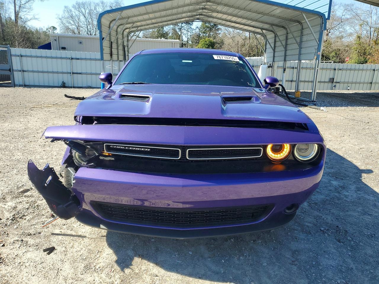 Dodge Challenger Sxt