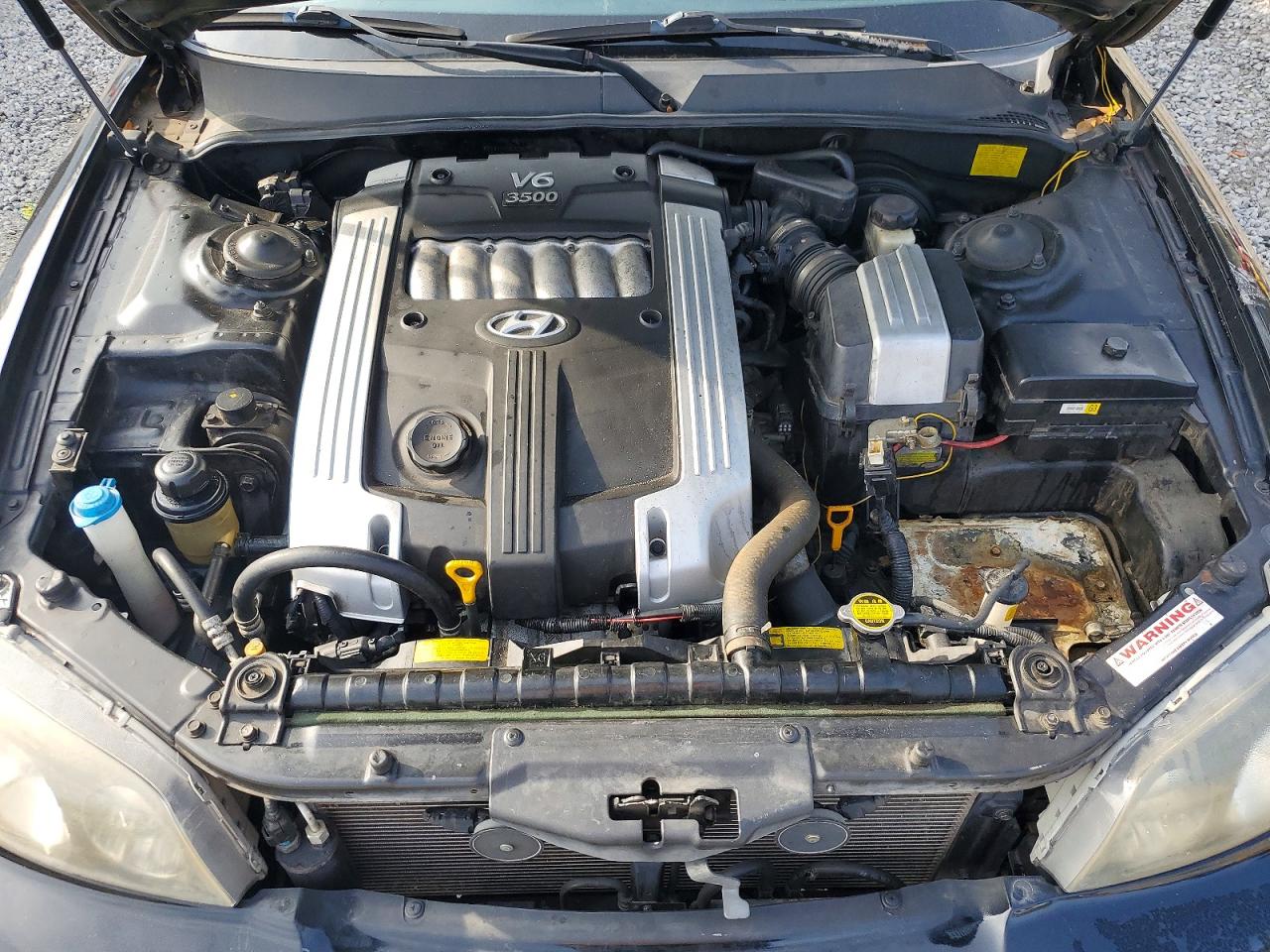 Hyundai Grandeur Base