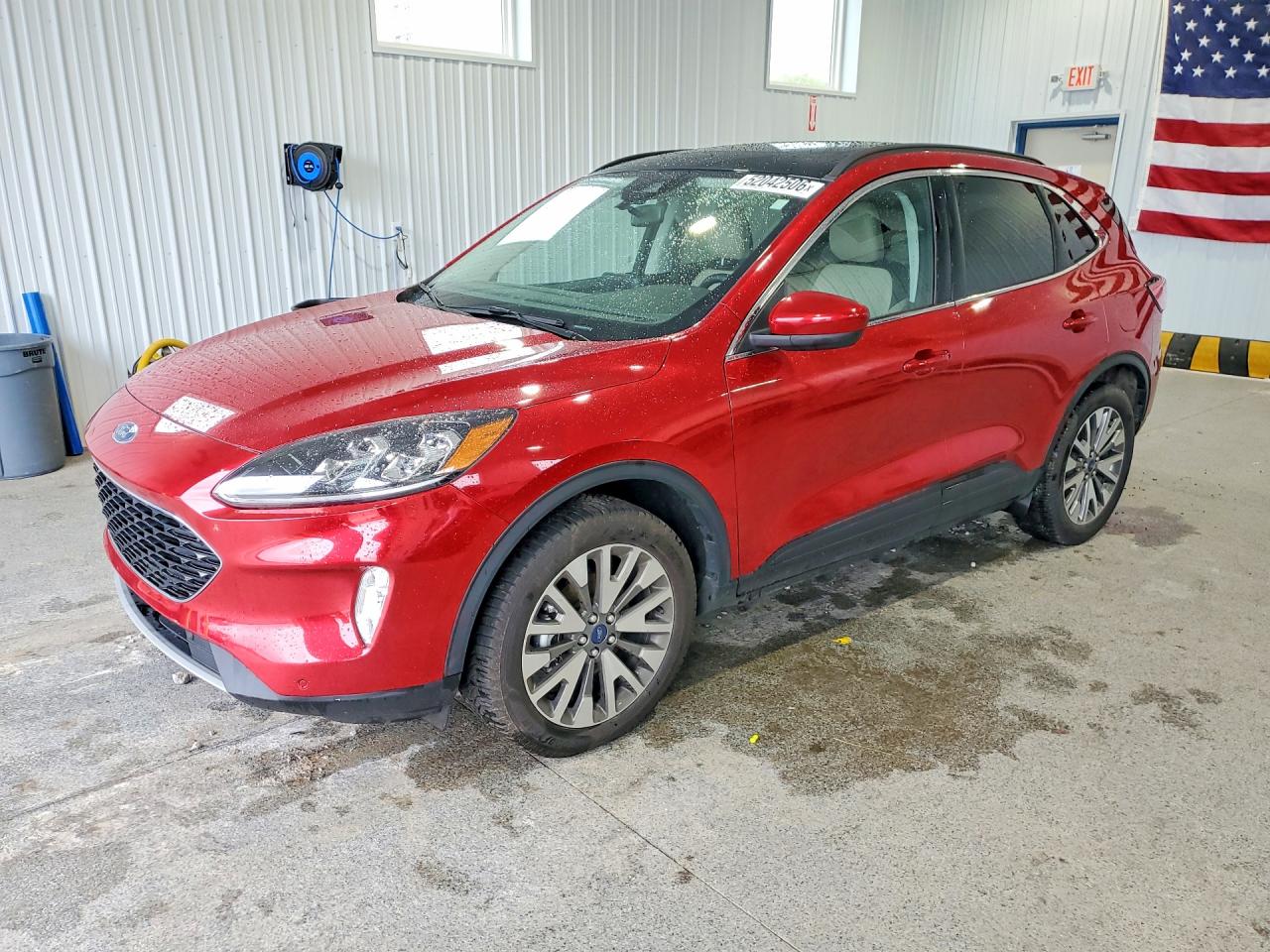Salvage Ford Escape Image