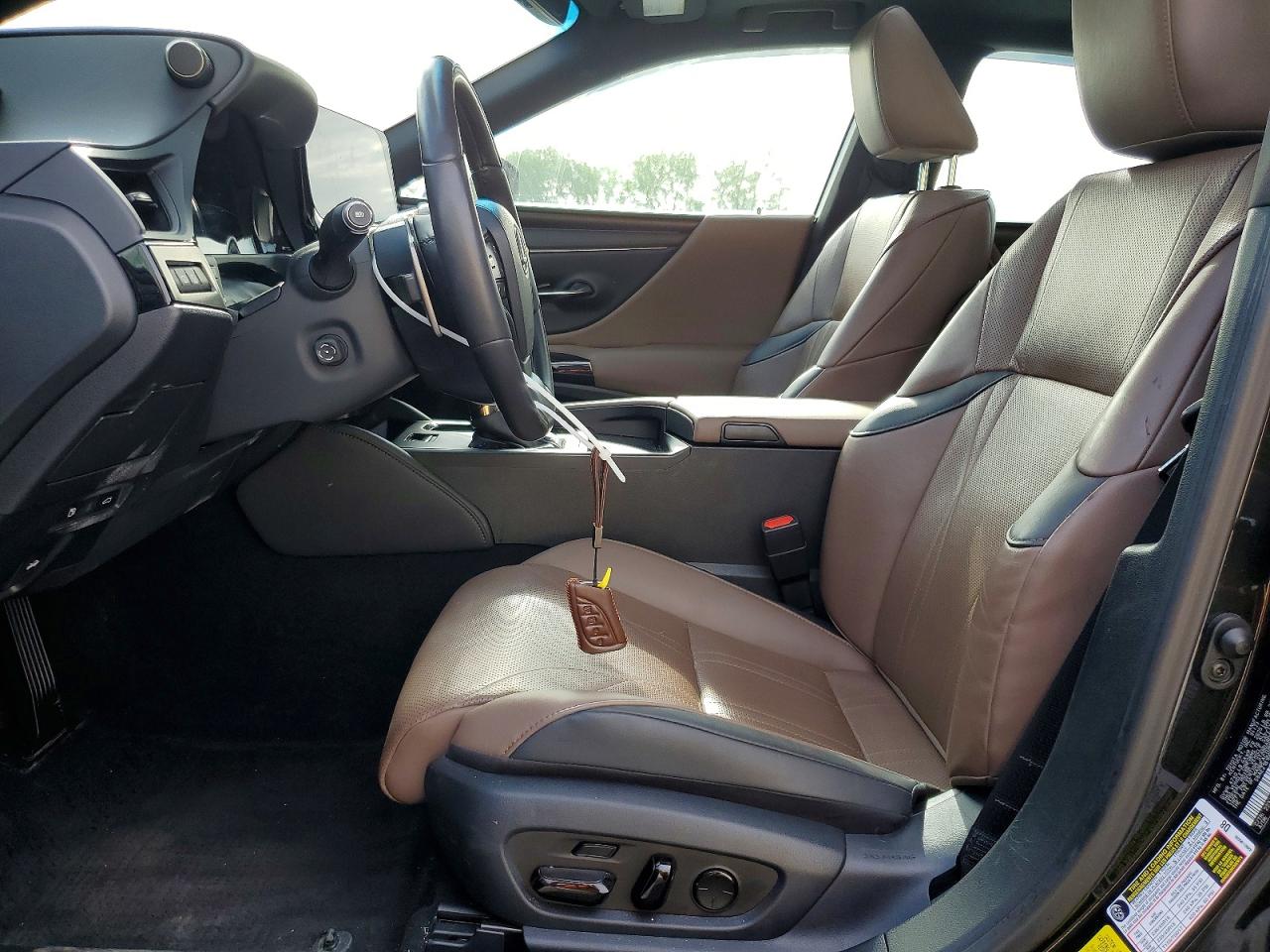 Lexus Es Luxury