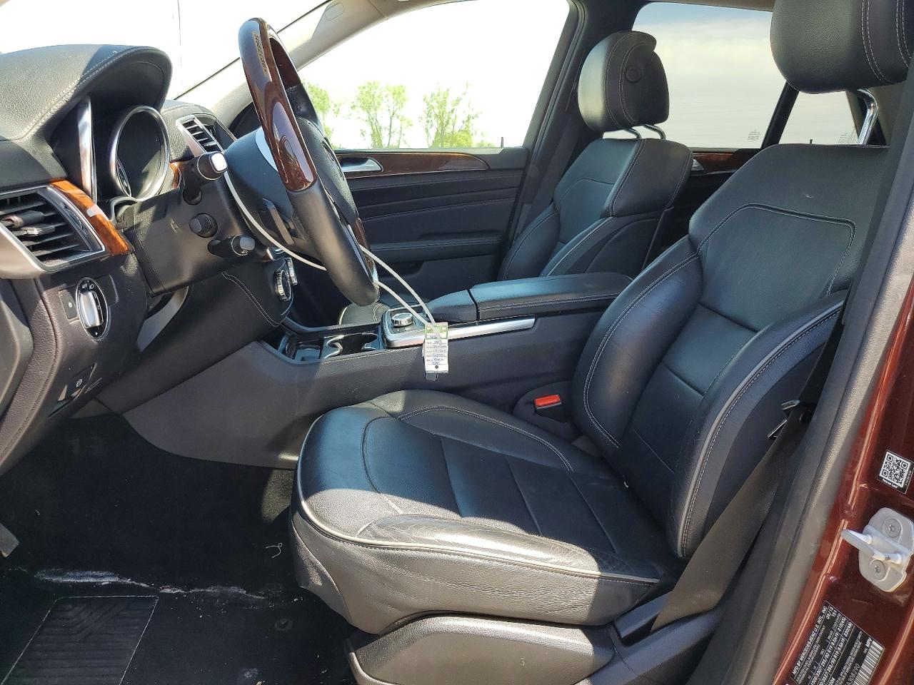 Mercedes-Benz M-Class 550 4matic