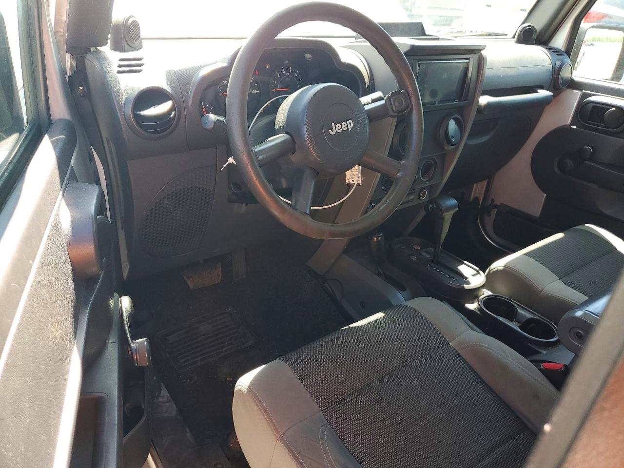 Jeep Wrangler X