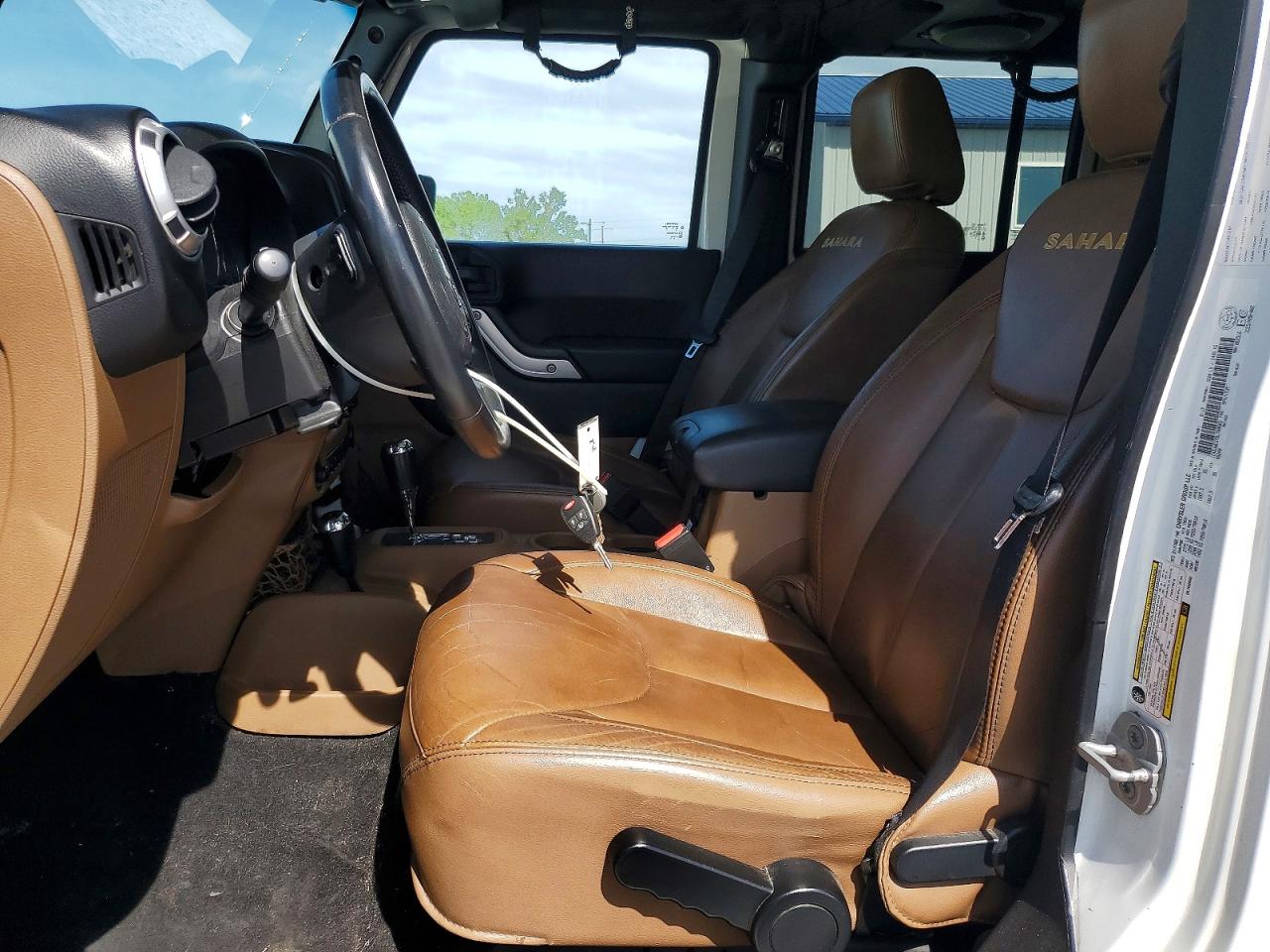 Jeep Wrangler Sahara