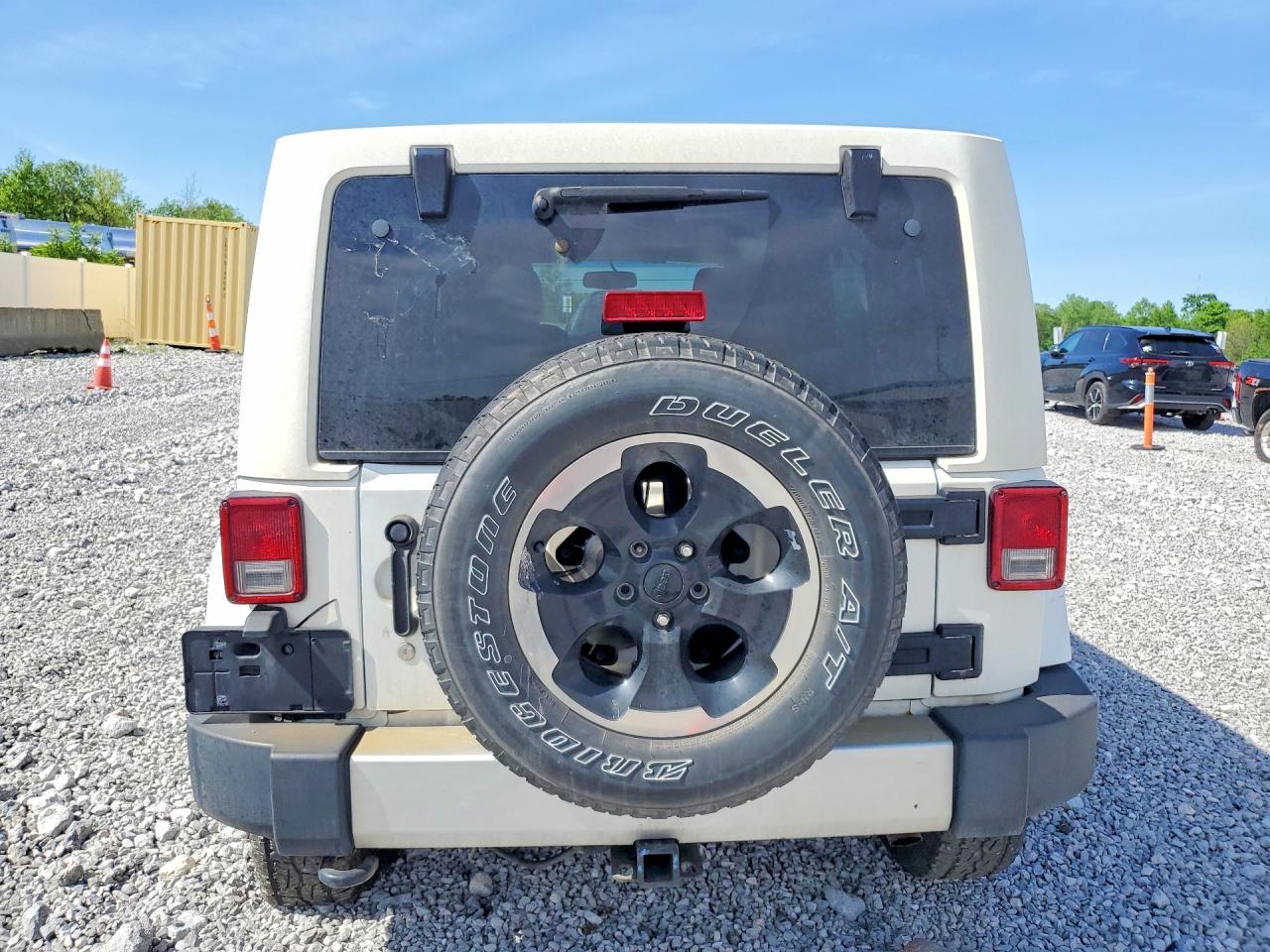 Jeep Wrangler Sahara