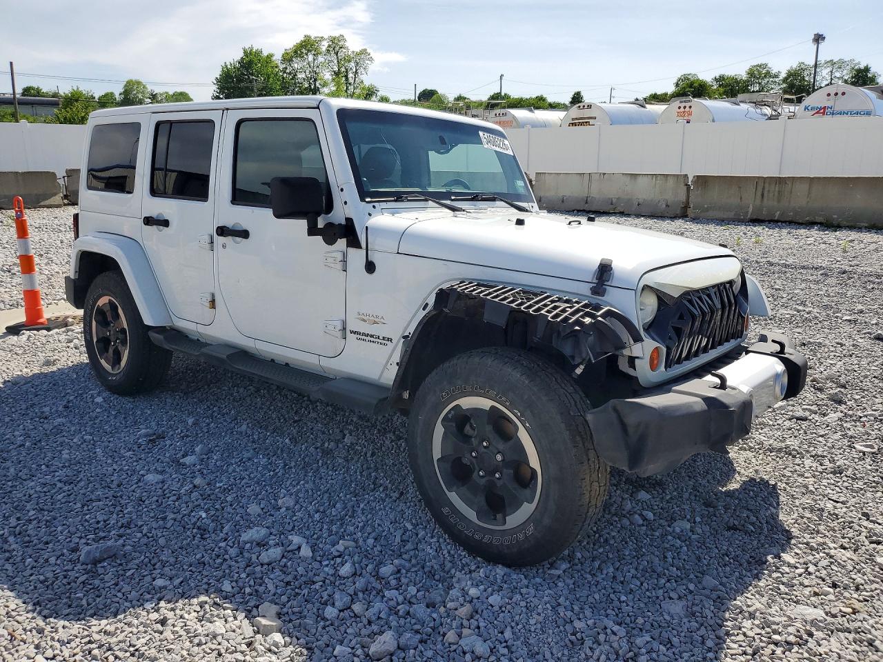 Jeep Wrangler Sahara