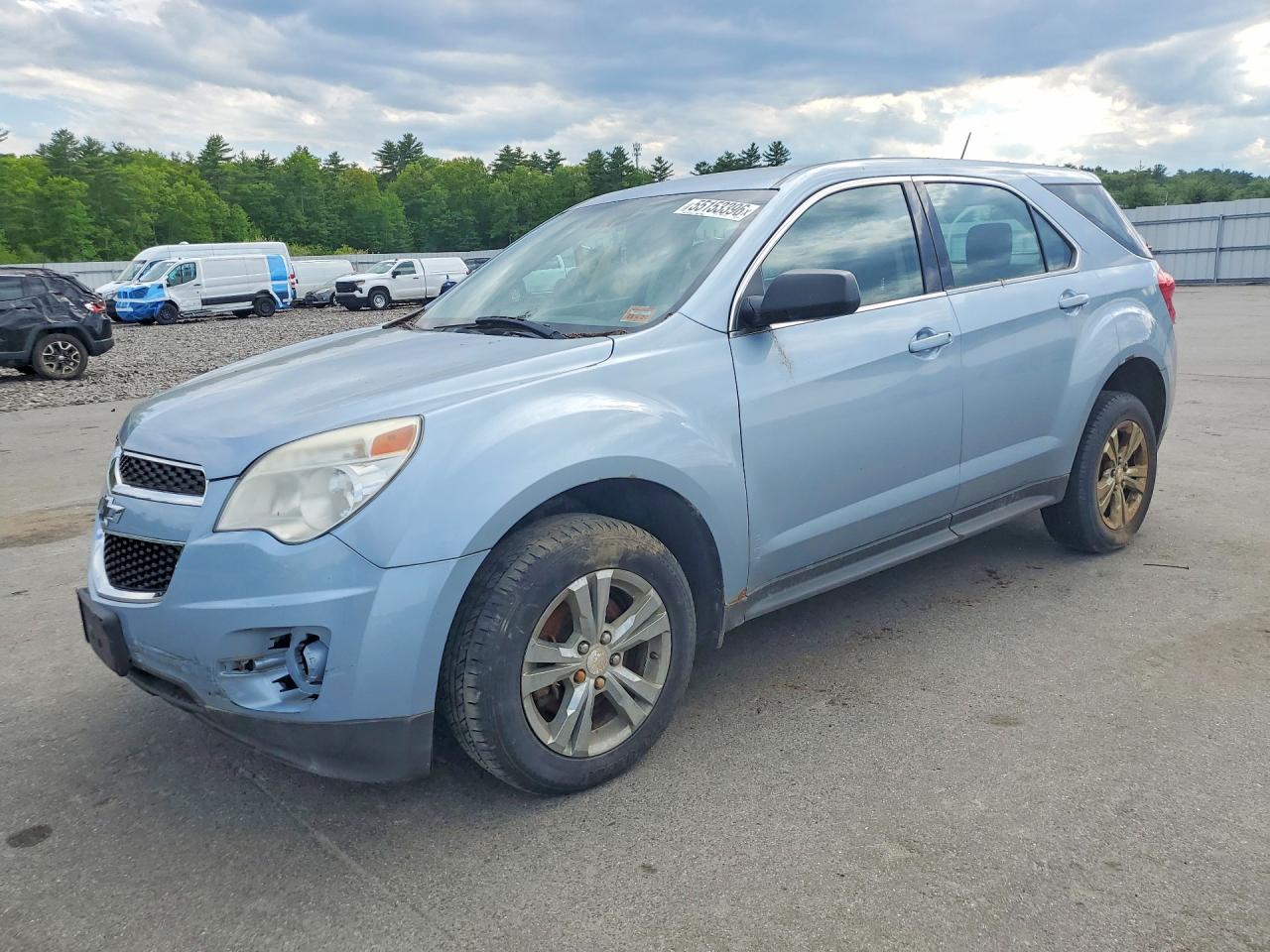 Salvage Chevrolet Equinox Image