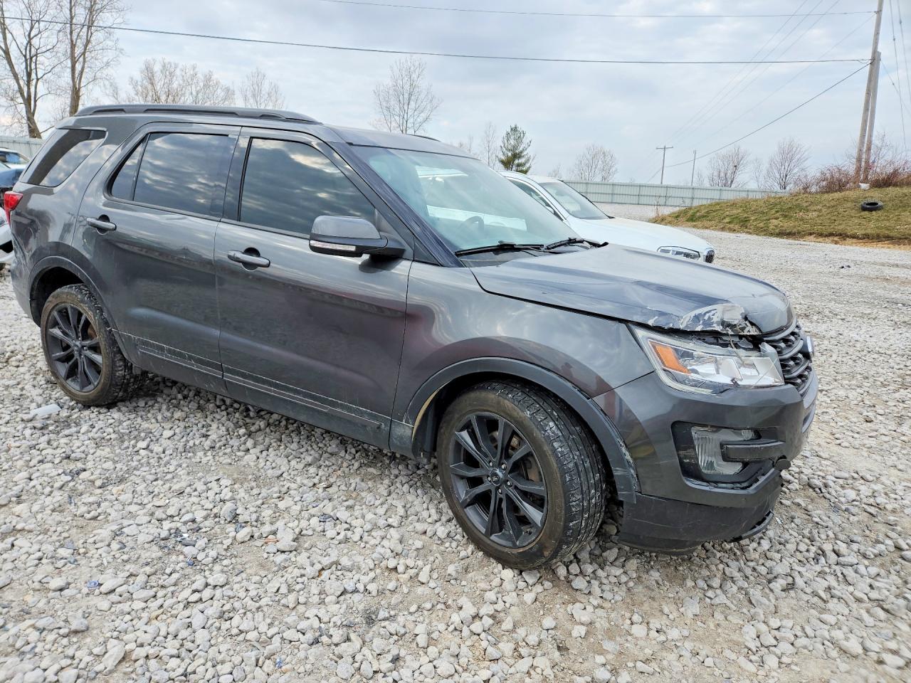 Ford Explorer Xlt