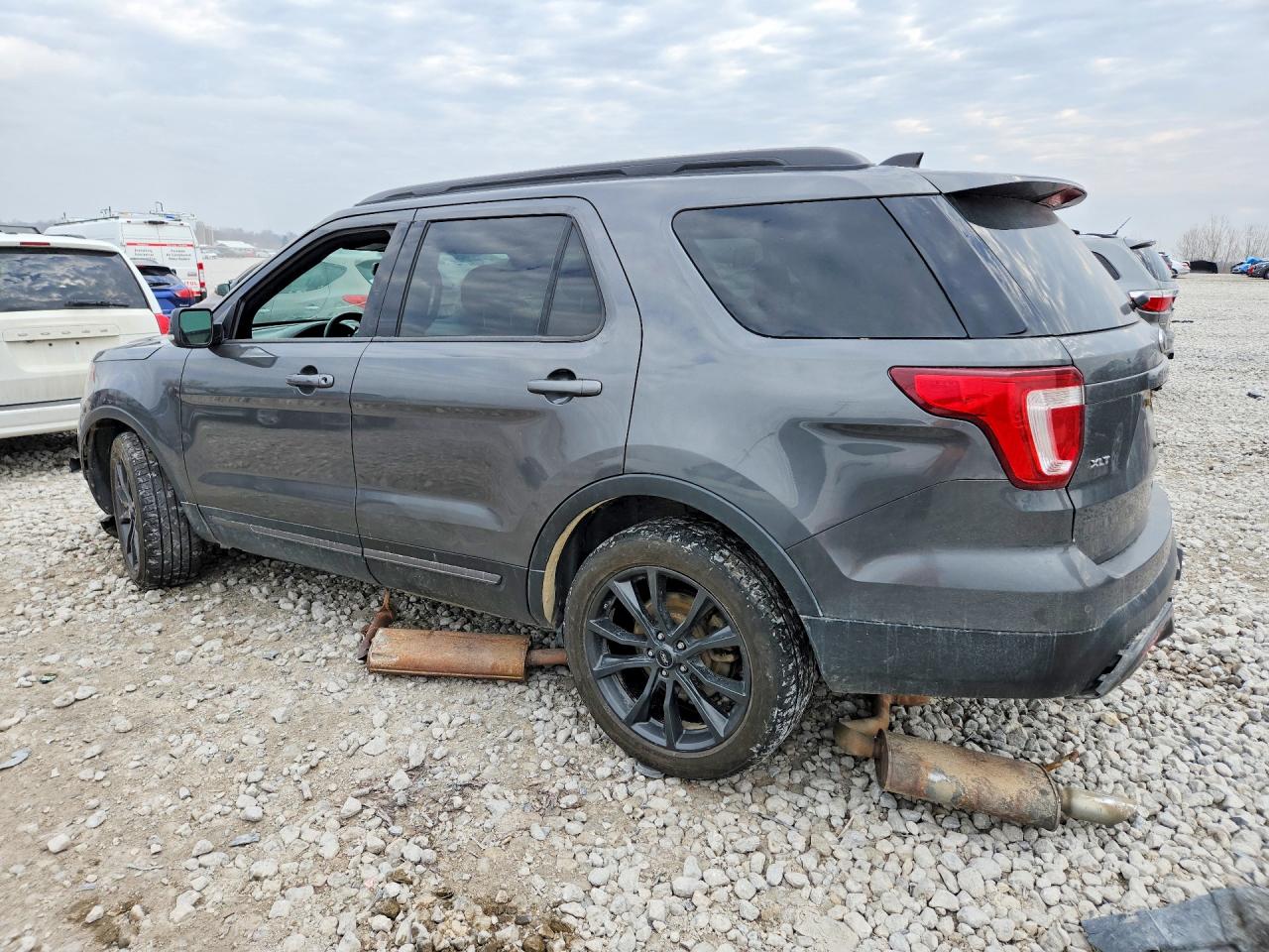 Ford Explorer Xlt