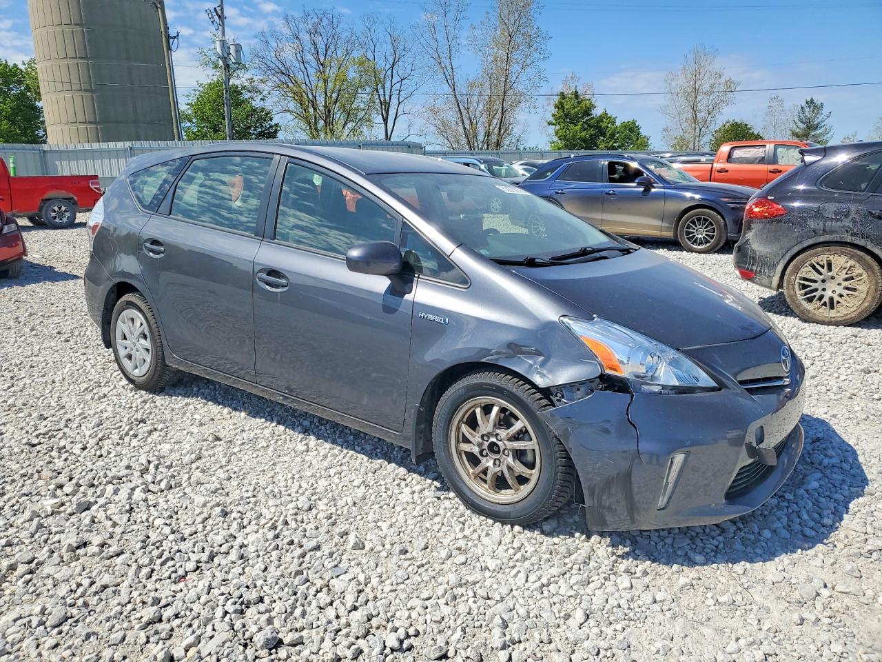 Toyota Prius Three
