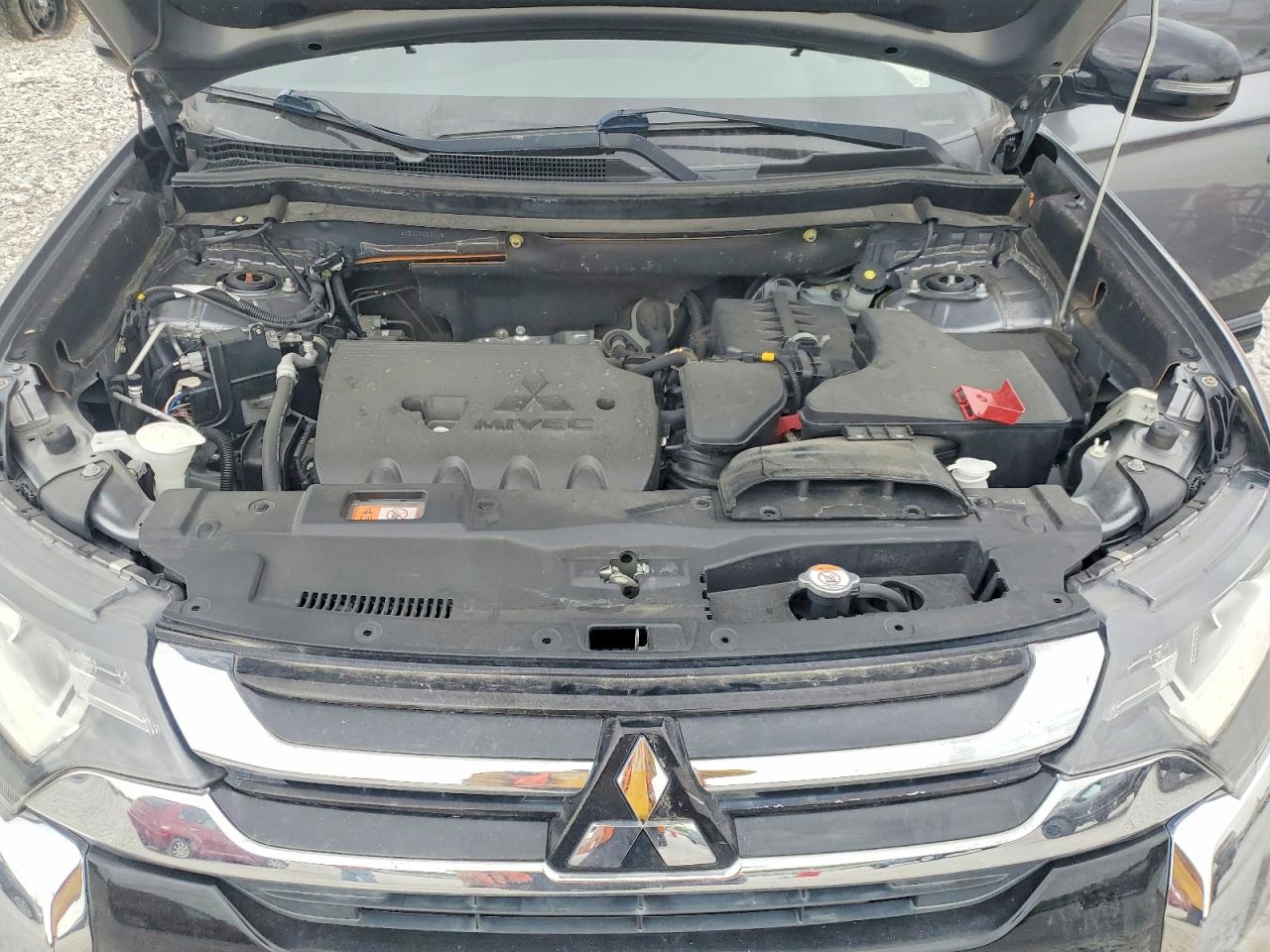 Mitsubishi Outlander Se