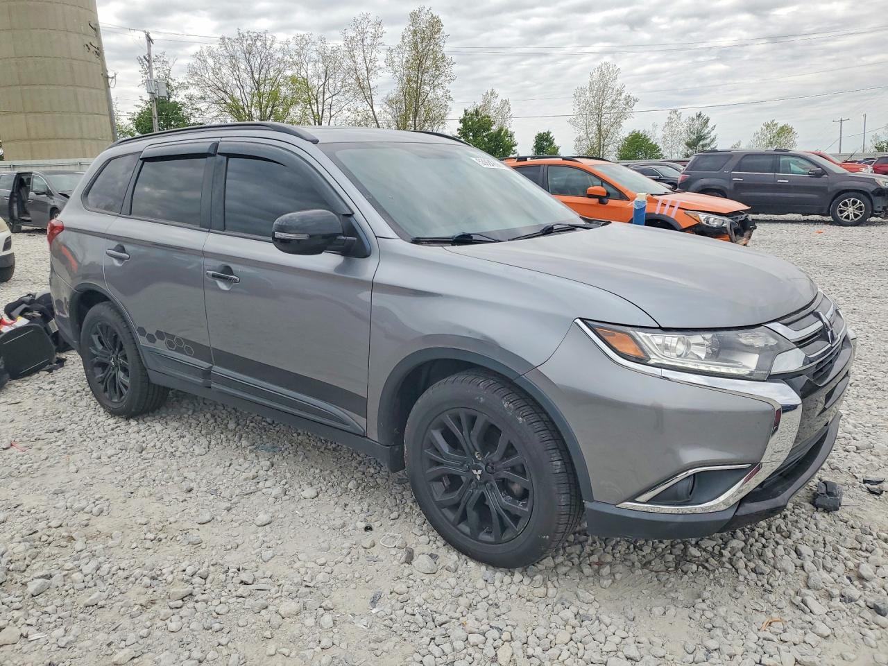 Mitsubishi Outlander Se