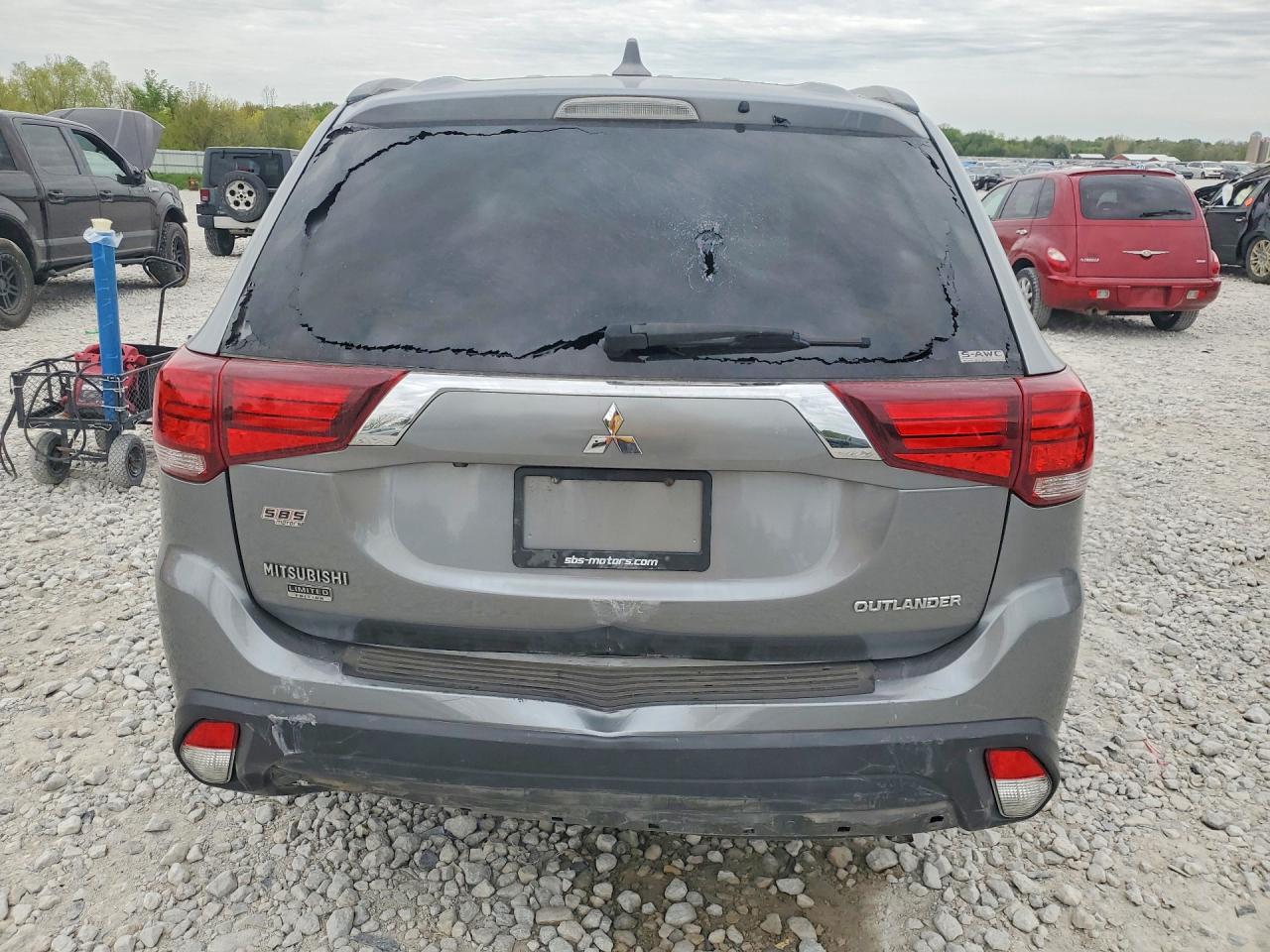 Mitsubishi Outlander Se