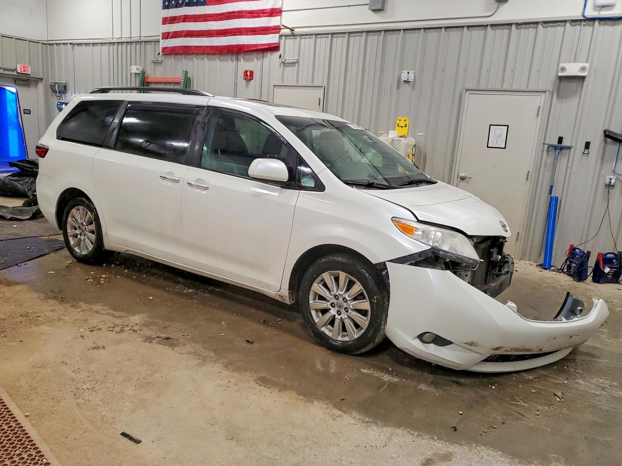 Toyota Sienna Xle 7-passenger