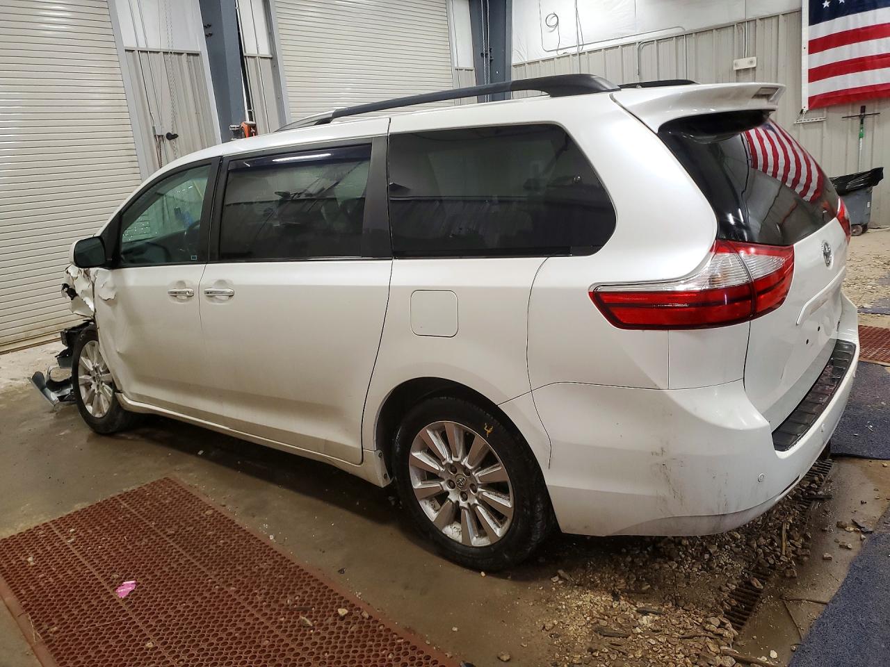 Toyota Sienna Xle 7-passenger