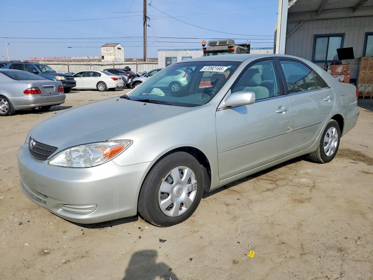 Salvage Toyota Camry Image