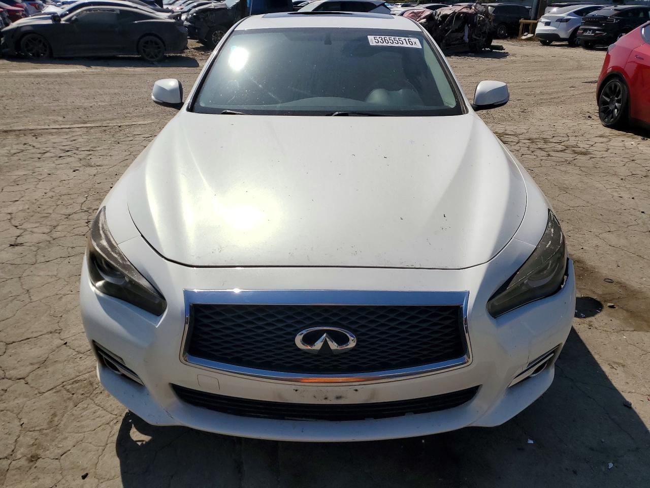 INFINITI Q50 Base