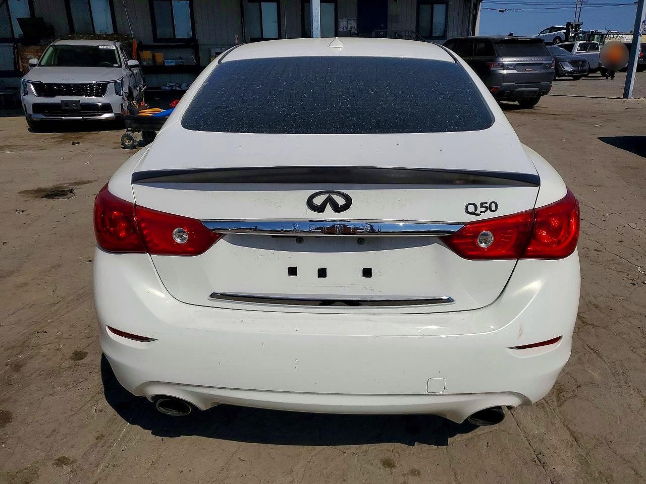 INFINITI Q50 Base