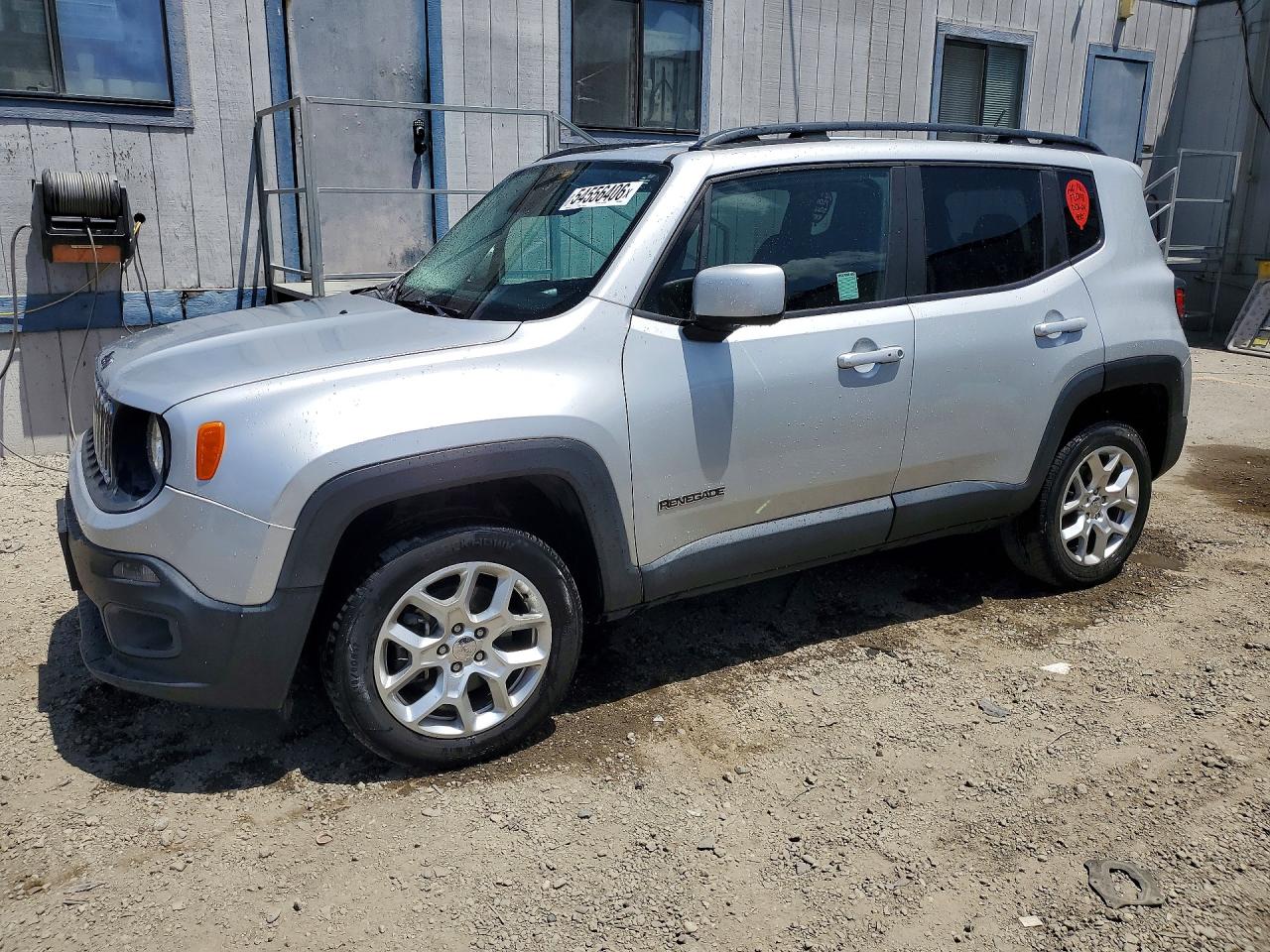 Salvage Jeep Renegade Image