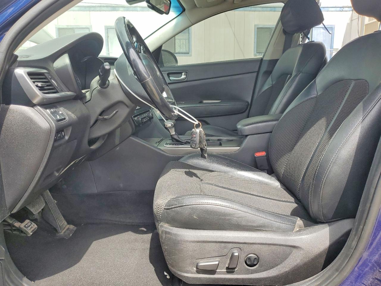 Kia Optima S