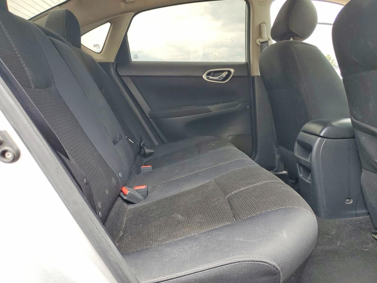 Nissan Sentra S