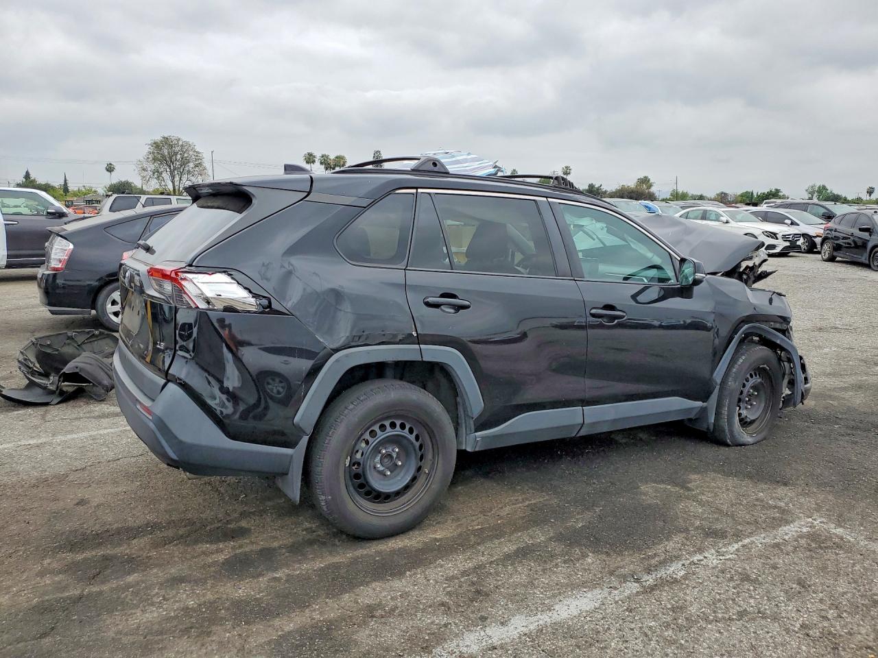 Toyota RAV4 Le