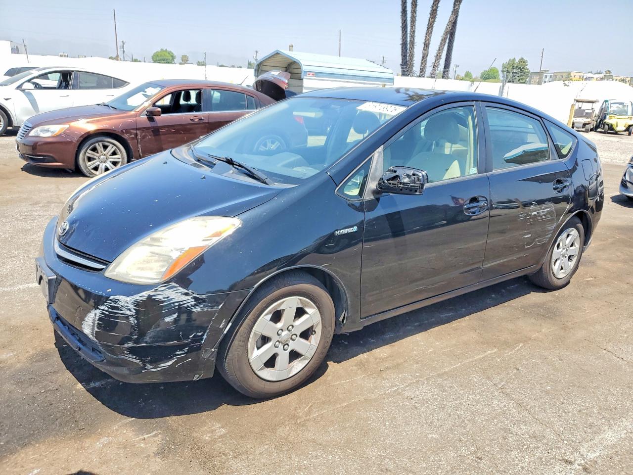Salvage Toyota Prius Image