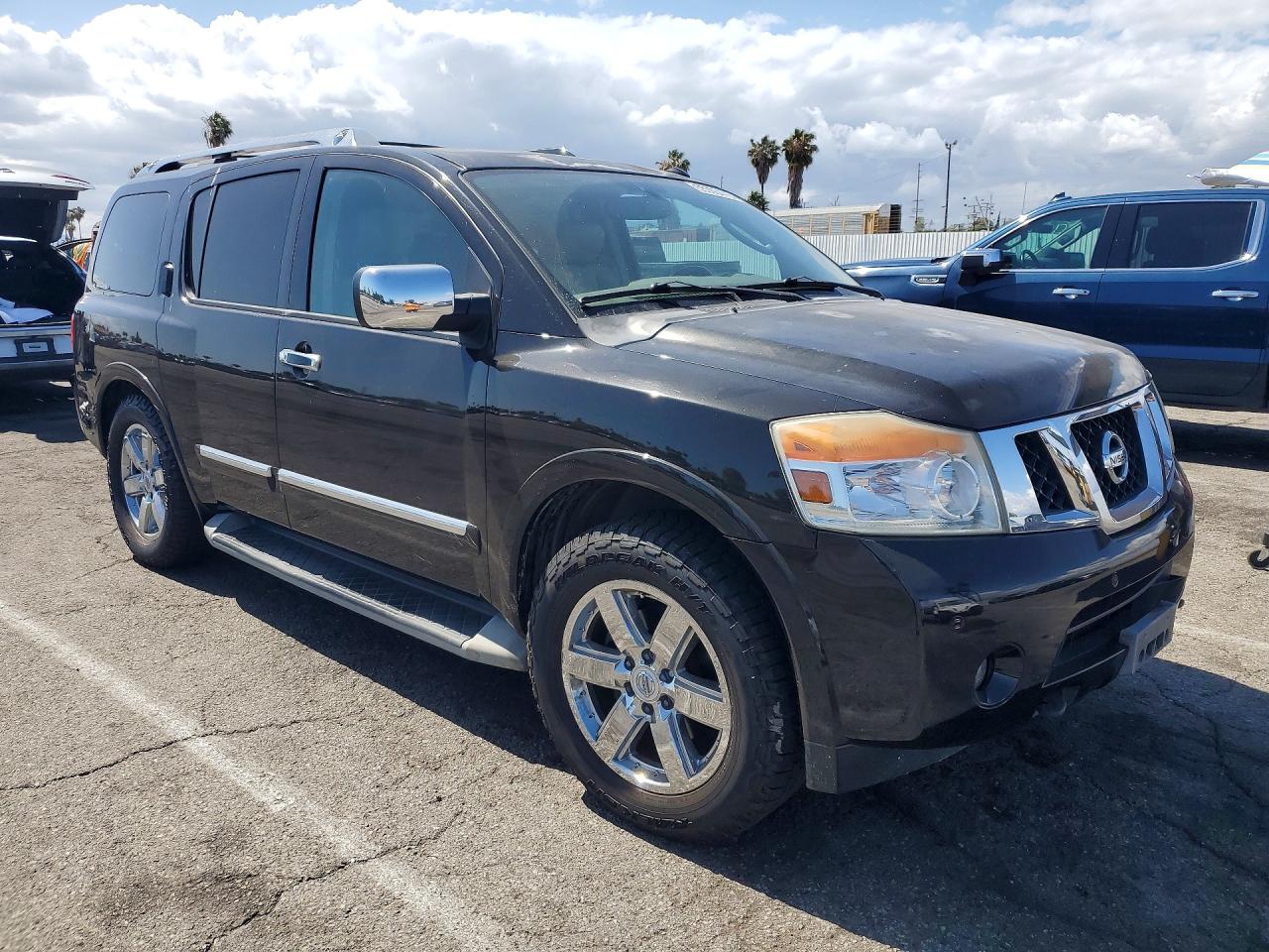 Nissan Armada Platinum
