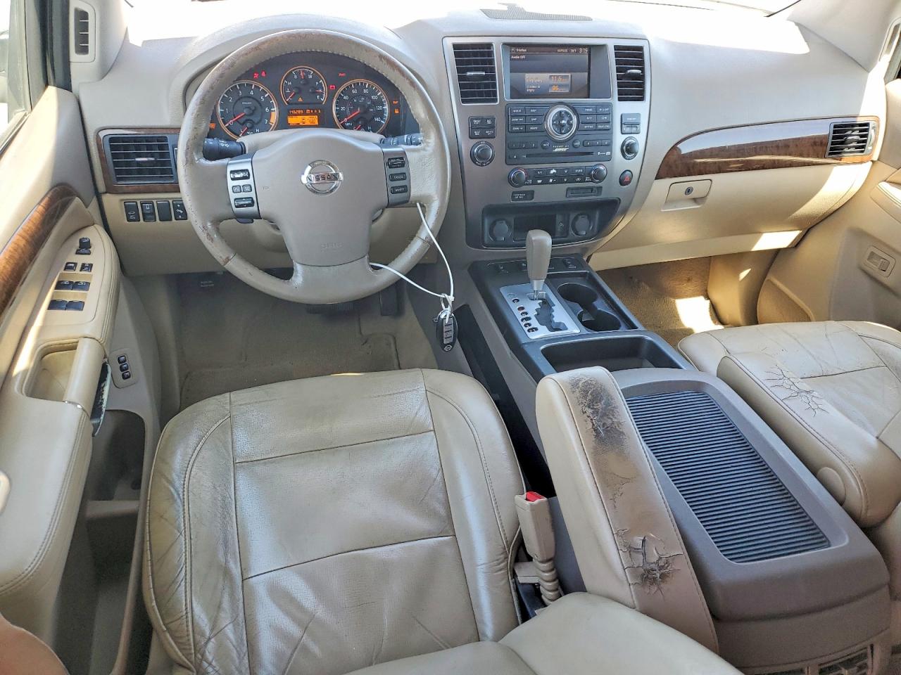 Nissan Armada Platinum